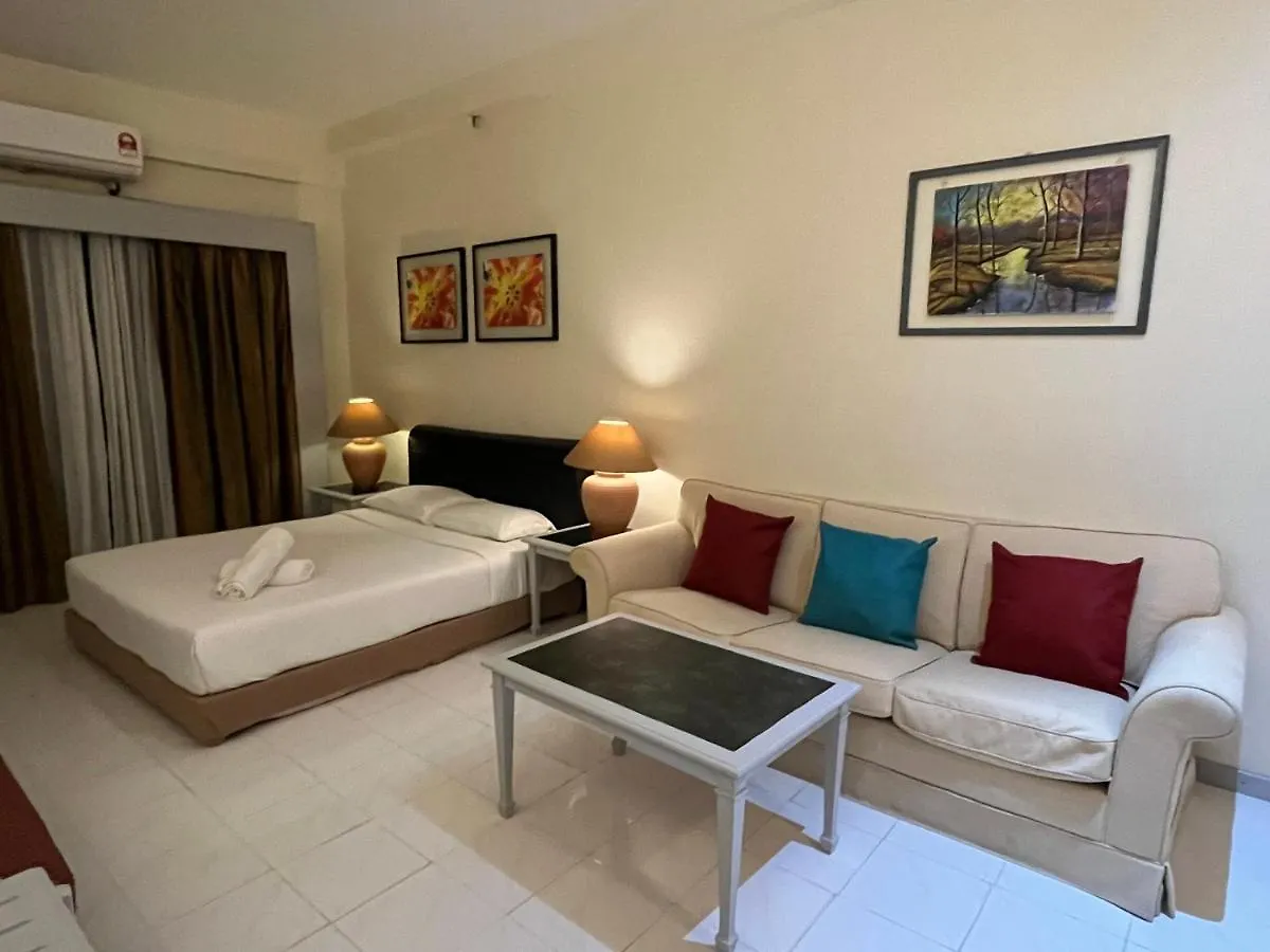 Feriested Paradise By The Sea In Penang By Veron At Rainbow Paradise Tanjung Bungah
