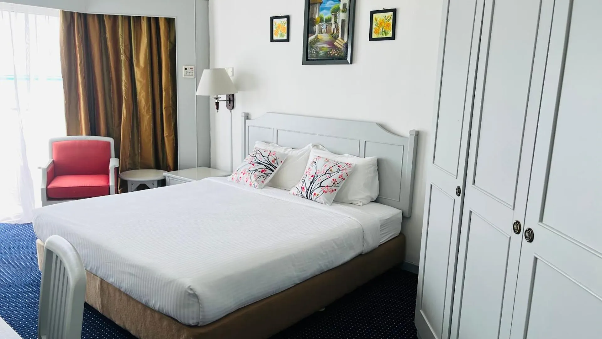 Resort Paradise By The Sea In Penang By Veron At Rainbow Paradise Tanjung Bungah